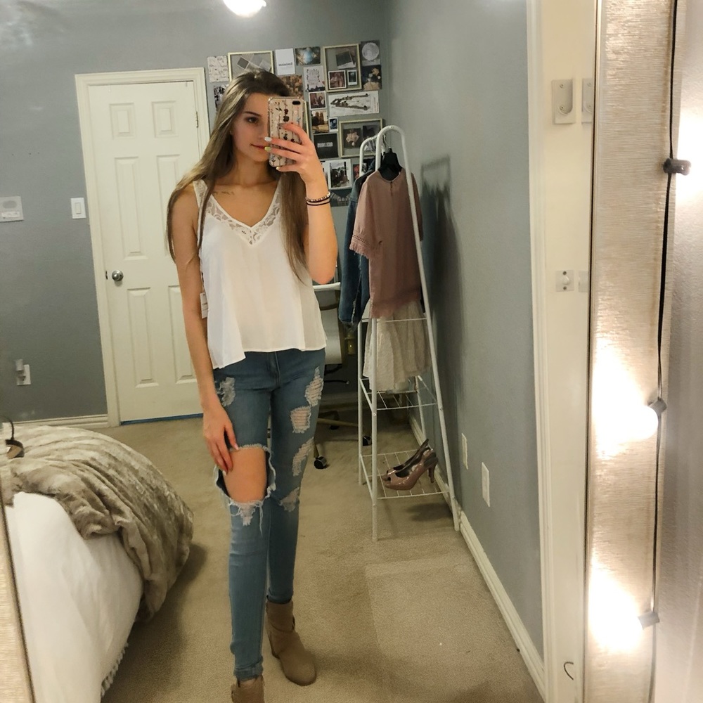 Forever 21 lace white tank top